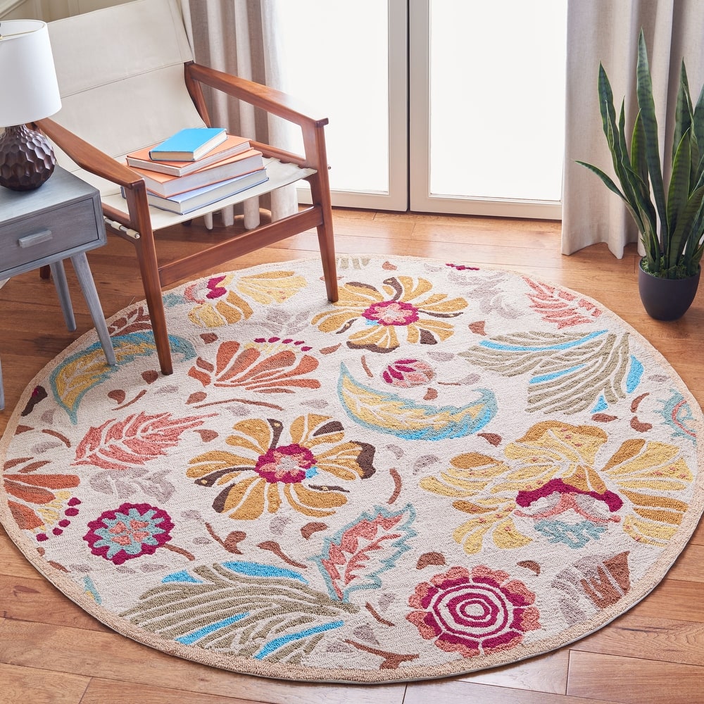 SAFAVIEH Handmade Four Seasons Jusztina Floral Rug