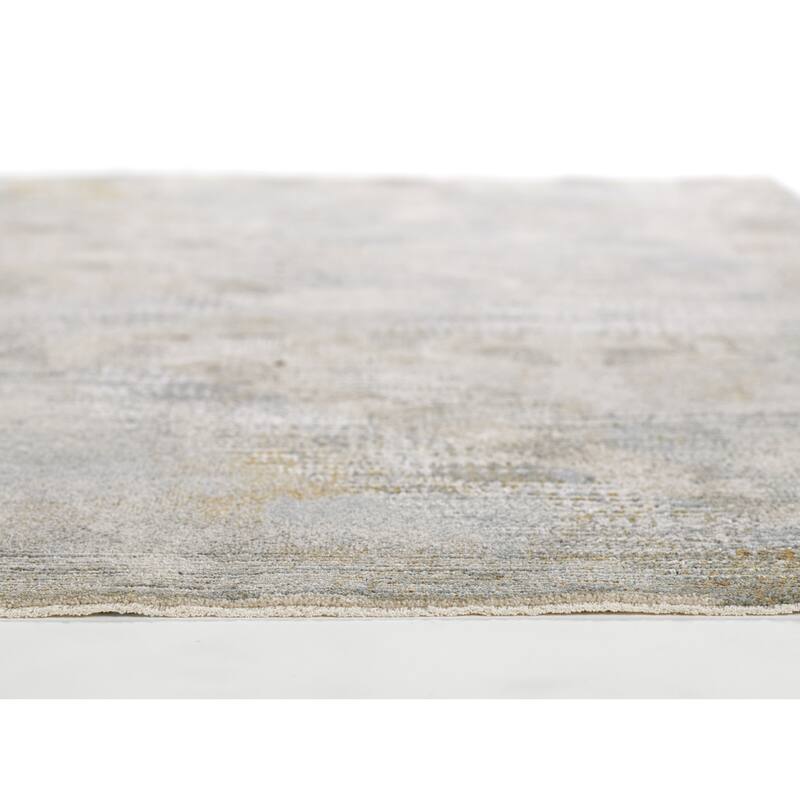Momeni Samira Traditional Distressed Polyester Blue Area Rug