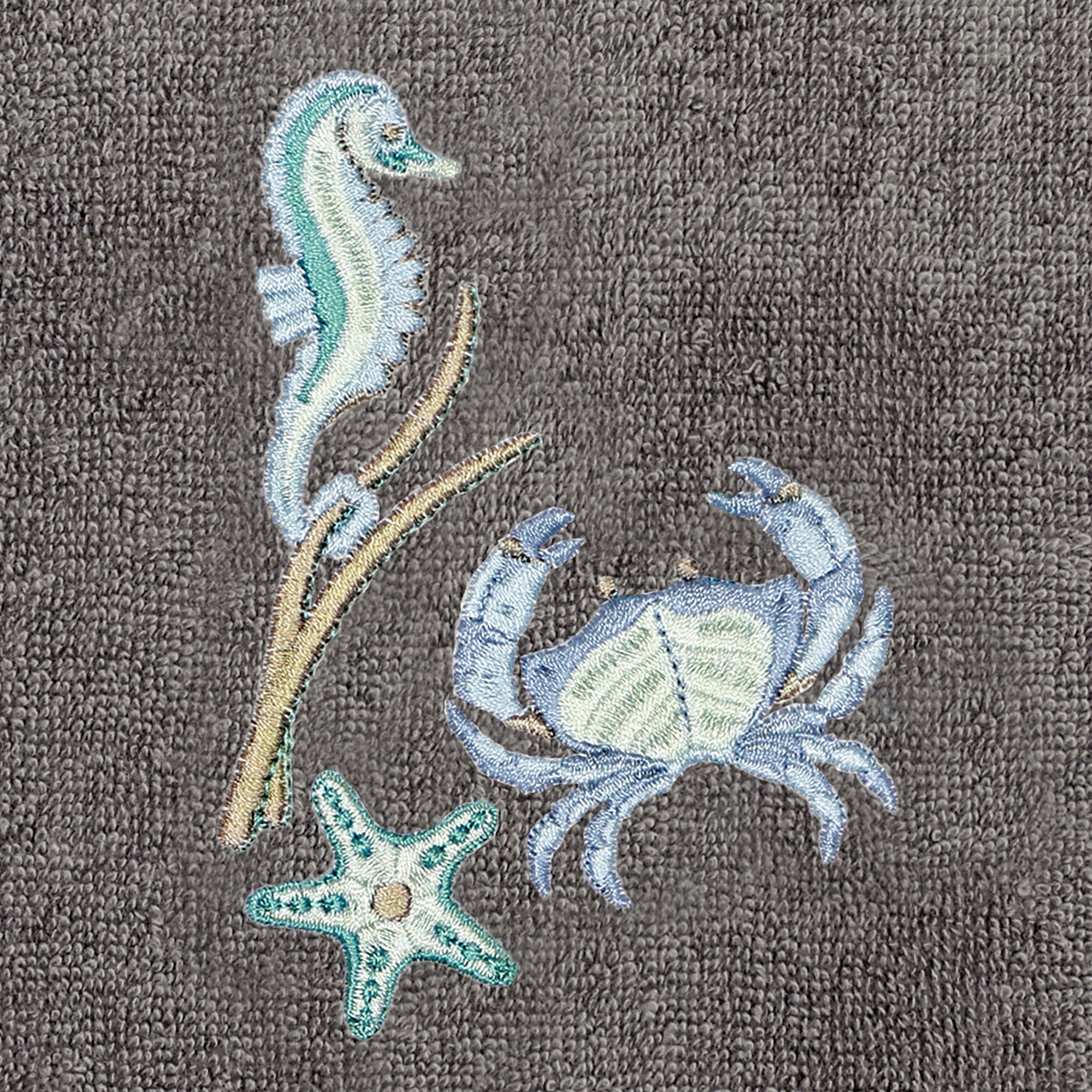 Authentic Hotel and Spa Turkish Cotton Aaron 4PC Embellished - Picture 25 of 45