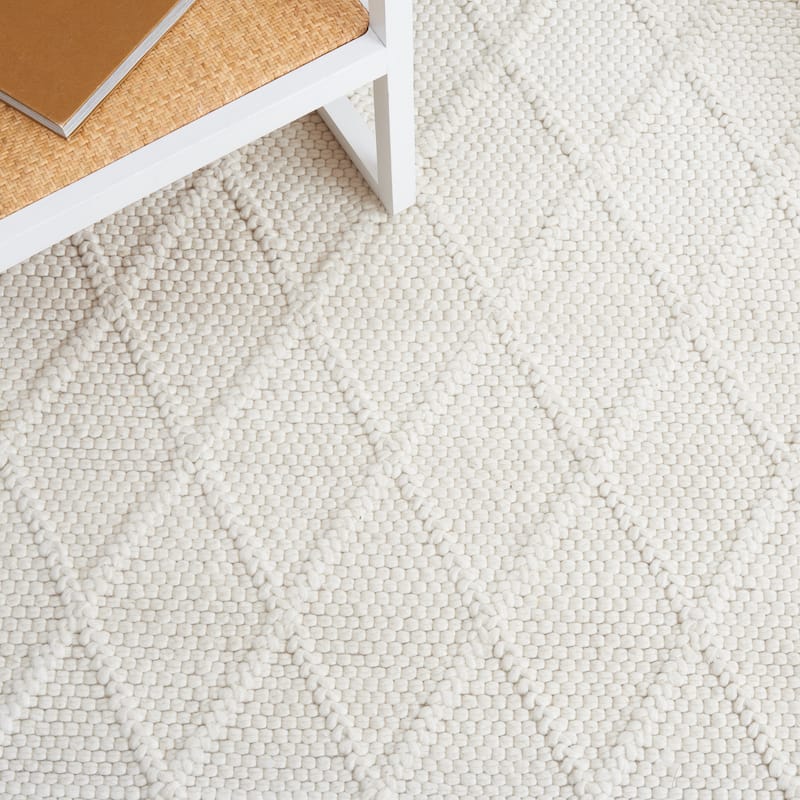 SAFAVIEH Handmade Natura Qiong Wool/ Viscose Trellis Rug
