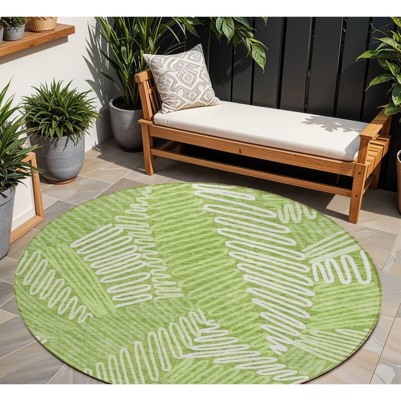 HomeRoots Floral Transitional Rectangle Outdoor Rug - 8' Round