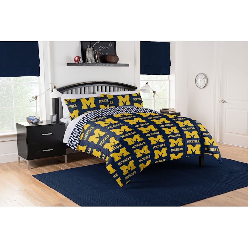 NCAA Michigan Wolverines Rotary 5 Piece Full Bed in a Bag Set