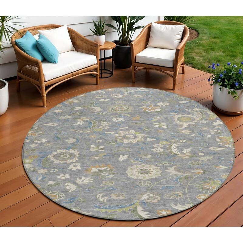 HomeRoots Floral Transitional Rectangle Outdoor Rug - 8' Round