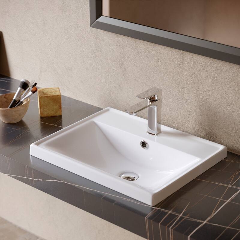 Karran Venda KBF510 Single-Handle Single Hole Basin Bathroom Faucet with Matching Pop-up Drain