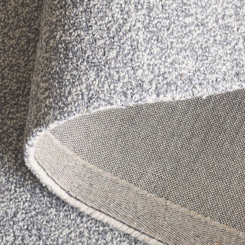 SAFAVIEH Handmade Renewal Bharat Wool Rug