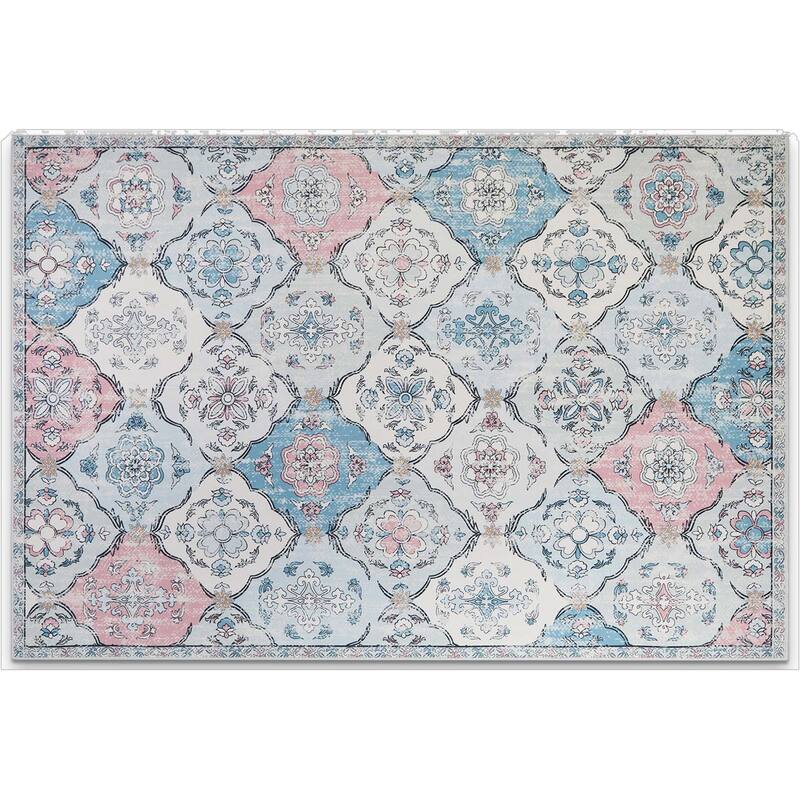 HomeRoots Patchwork Traditional Rectangle Area Rug - 6' X 9'
