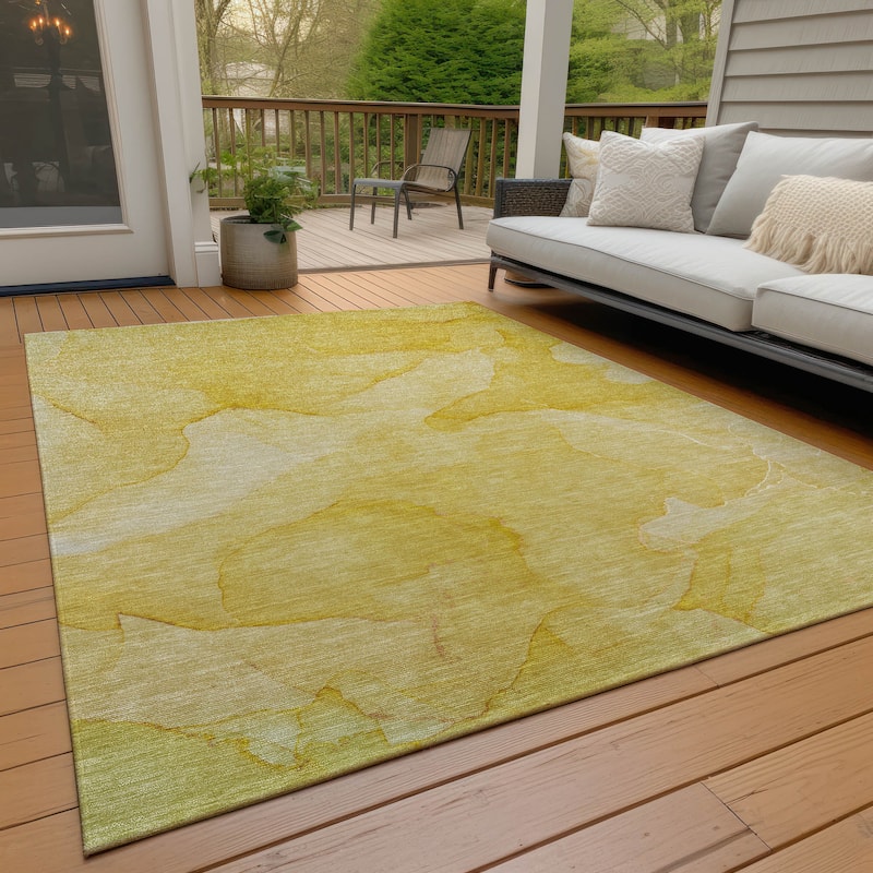 Machine Washable Indoor/ Outdoor Abstract Chantille Rug