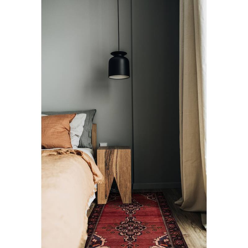 ECARPETGALLERY Hand-knotted Andelz Red Wool Rug - 4'3 x 7'1