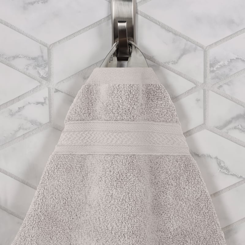 Superior Chevron Zero Twist Solid Cotton 3 Piece Bathroom Towel Set
