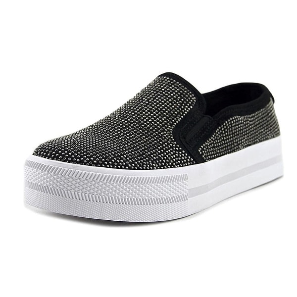 slip on shoes guess
