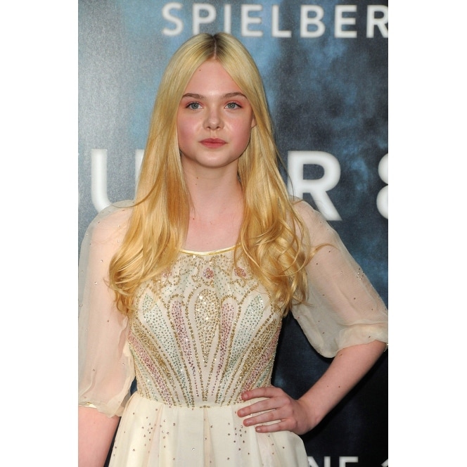Elle Fanning At Arrivals For Super 8 Premiere Regency Village Theater Los  Angeles Ca June 8 2011 Photo By Dee CerconeEverett Col - Bed Bath & Beyond  - 24375655