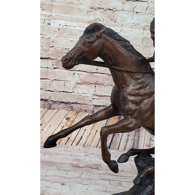Frederic Remington Warrior Bronze Sculpture Statue Native American Headdress 20 Inches X 25 Inches