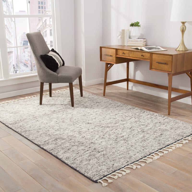 Shea Hand-Knotted Stripe White/ Gray Area Rug