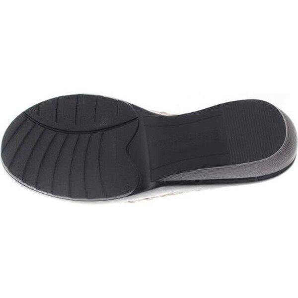 bernie mev mary jane wedge