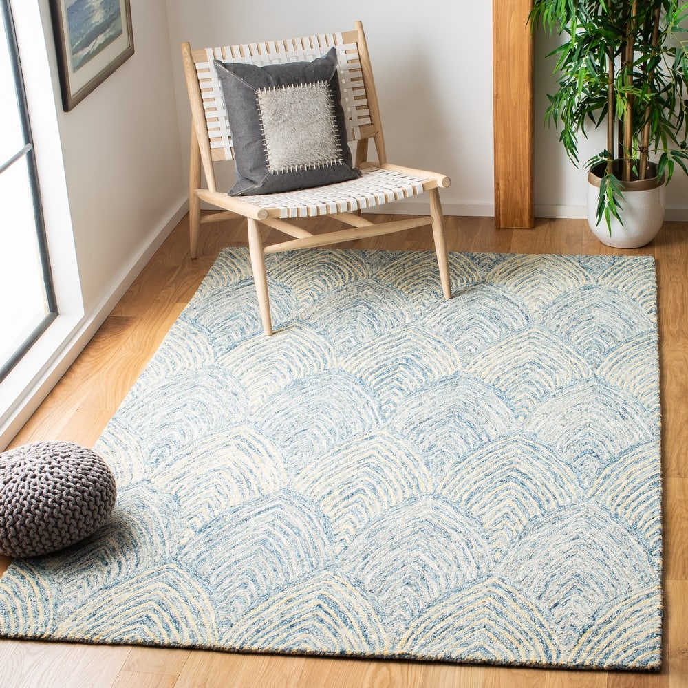 SAFAVIEH Handmade Micro-Loop Mackenzie Modern Wool Rug