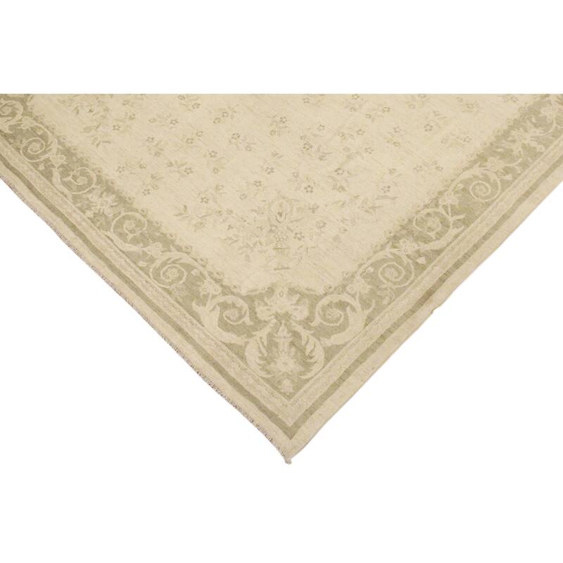 Artisan Oushak Open Field Hand-Knotted Wool Area Rug