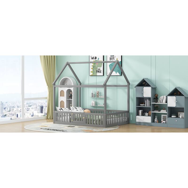 Roomfitters Full Size Wood House Bed with Fence Guardrails and Door, Distressed Gray