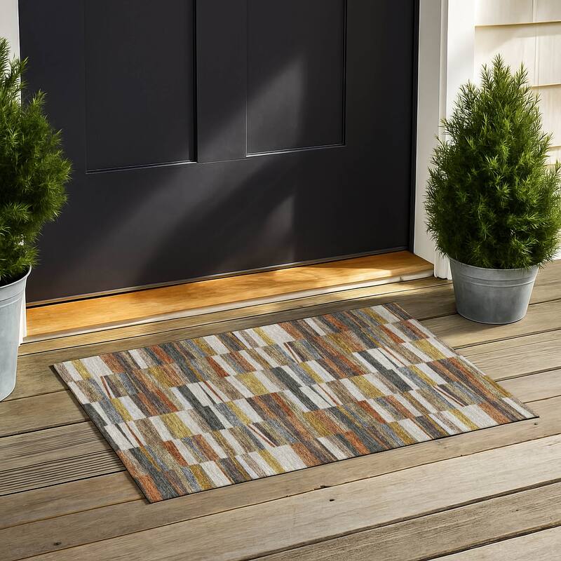 Machine Washable Indoor/ Outdoor Modern Antonito Chantille Rug - Coffee - 1'8" x 2'6"