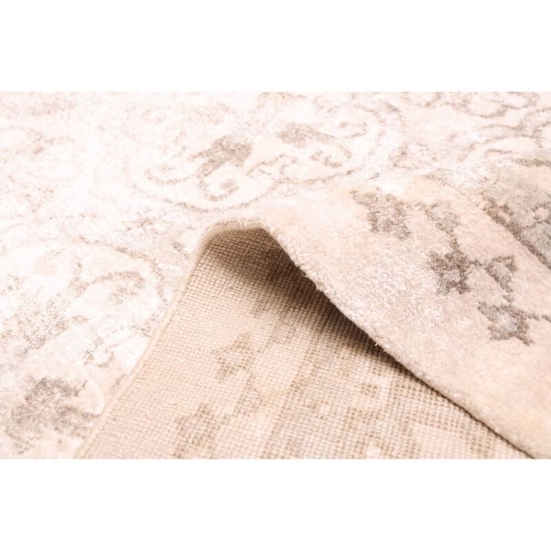 ECARPETGALLERY Hand-knotted Loreto Ivory Silk Rug - 7'10 x 10'3