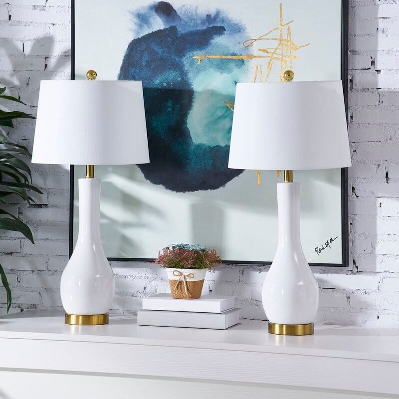 28.5" Ceramic Table Lamp Set with USB (Set of 2) - White