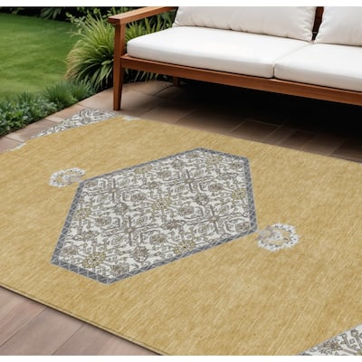 HomeRoots Oriental Traditional Rectangle Outdoor Rug
