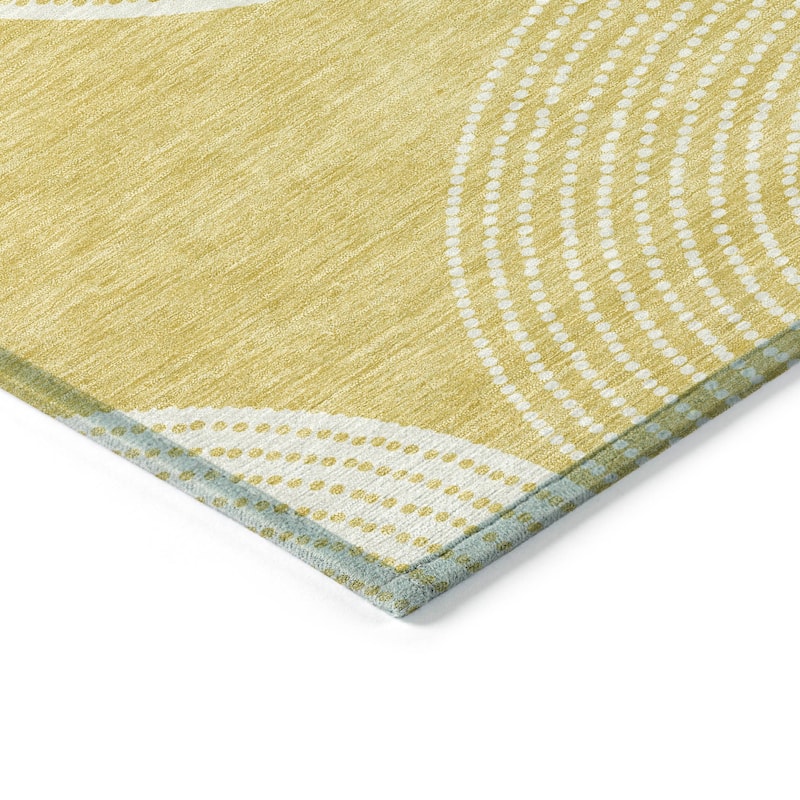Machine Washable Indoor/ Outdoor Geo Circles Chantille Rug