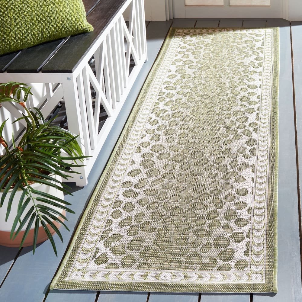 SAFAVIEH Courtyard Sanyi Indoor/ Outdoor Waterproof Patio Backyard Rug