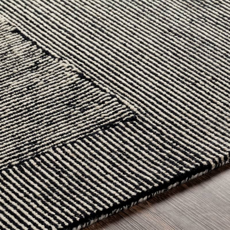 Livabliss Wazney Handmade Wool Farmhouse Area Rug