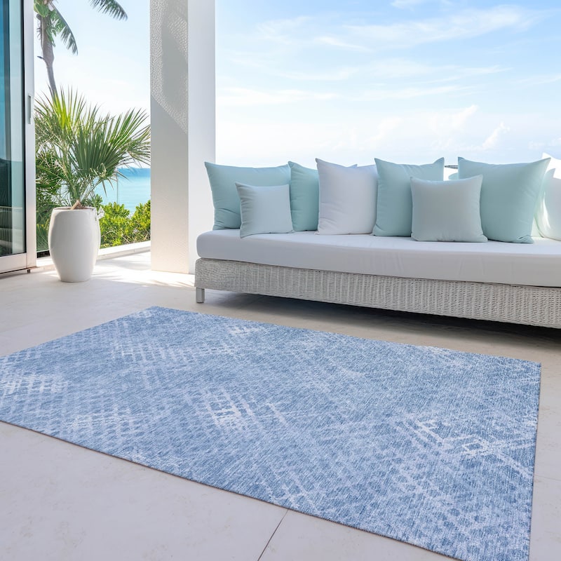 Machine Washable Indoor/ Outdoor Chantille Vintage Trellis Rug - Sky - 8' x 10'