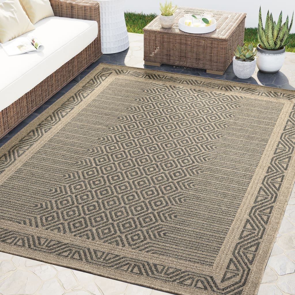Abani Rugs Patio PAT140A Outdoor Grey Beige Geometric Tribal Area Rug