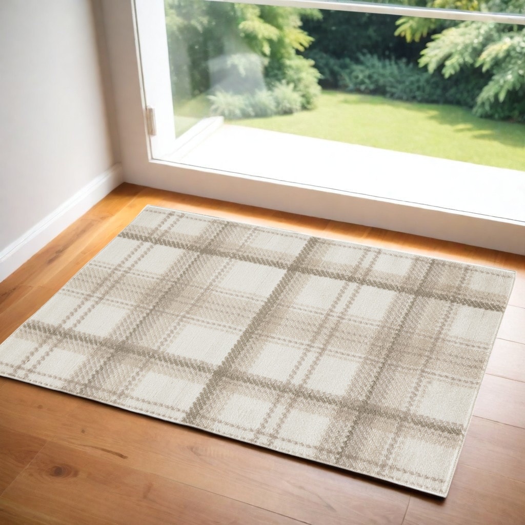Power Loomed Traditional Area Rug - 48' X '24' X '0.5
