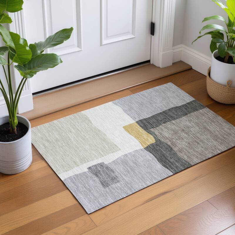 Machine Washable Indoor/ Outdoor Contemporary Blox Chantille Rug
