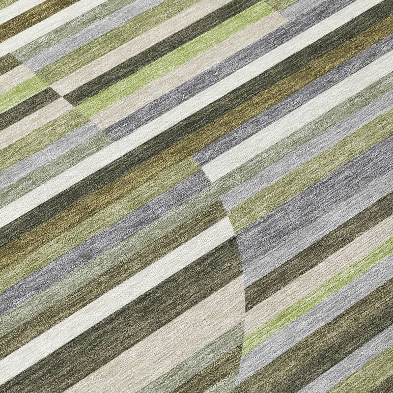 Machine Washable Indoor/ Outdoor Modern Cokedale Chantille Rug