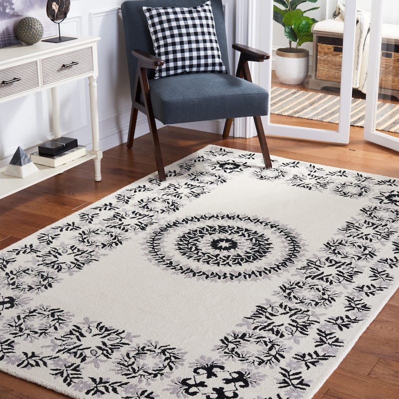 SAFAVIEH Handmade Empire Meenke Floral Wool Rug - 4' x 6' - Ivory/Black