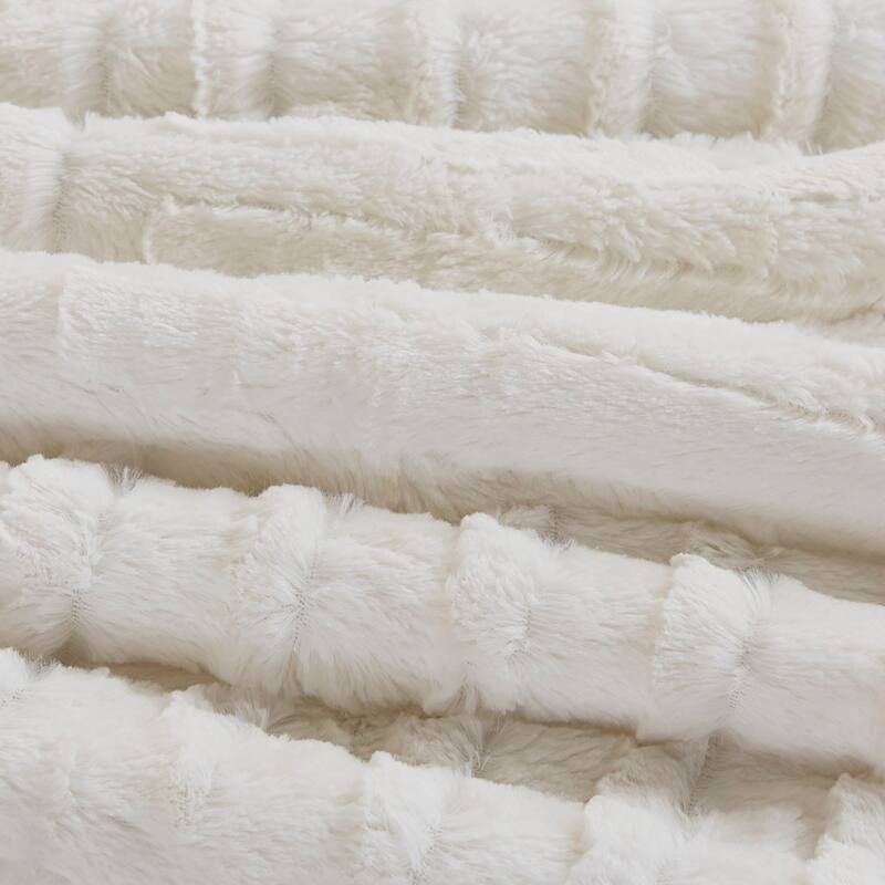 Twin Fur Down Alternative Comforter Mini Set