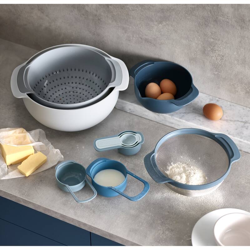 Joseph Joseph Nest 9-piece Food Preparation Set with Mixing Bowls and Measuring Cups