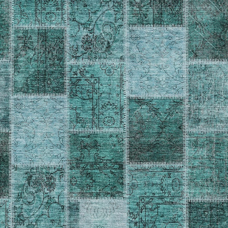HomeRoots Patchwork Transitional Rectangle Outdoor Rug