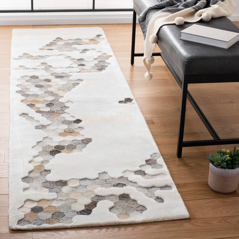 SAFAVIEH Handmade Manhattan Shakti Modern Abstract Silk Rug - 2'3" x 8' Runner - Ivory