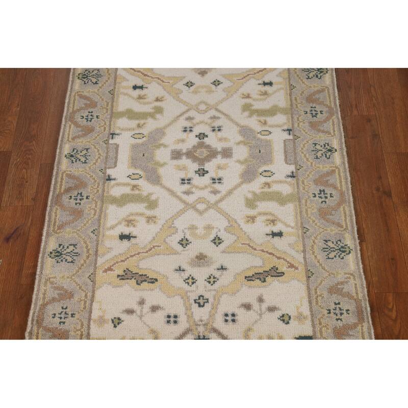Ivory Oushak Indian Runner Rug Handmade Wool Carpet - 2'7"x 7'9"