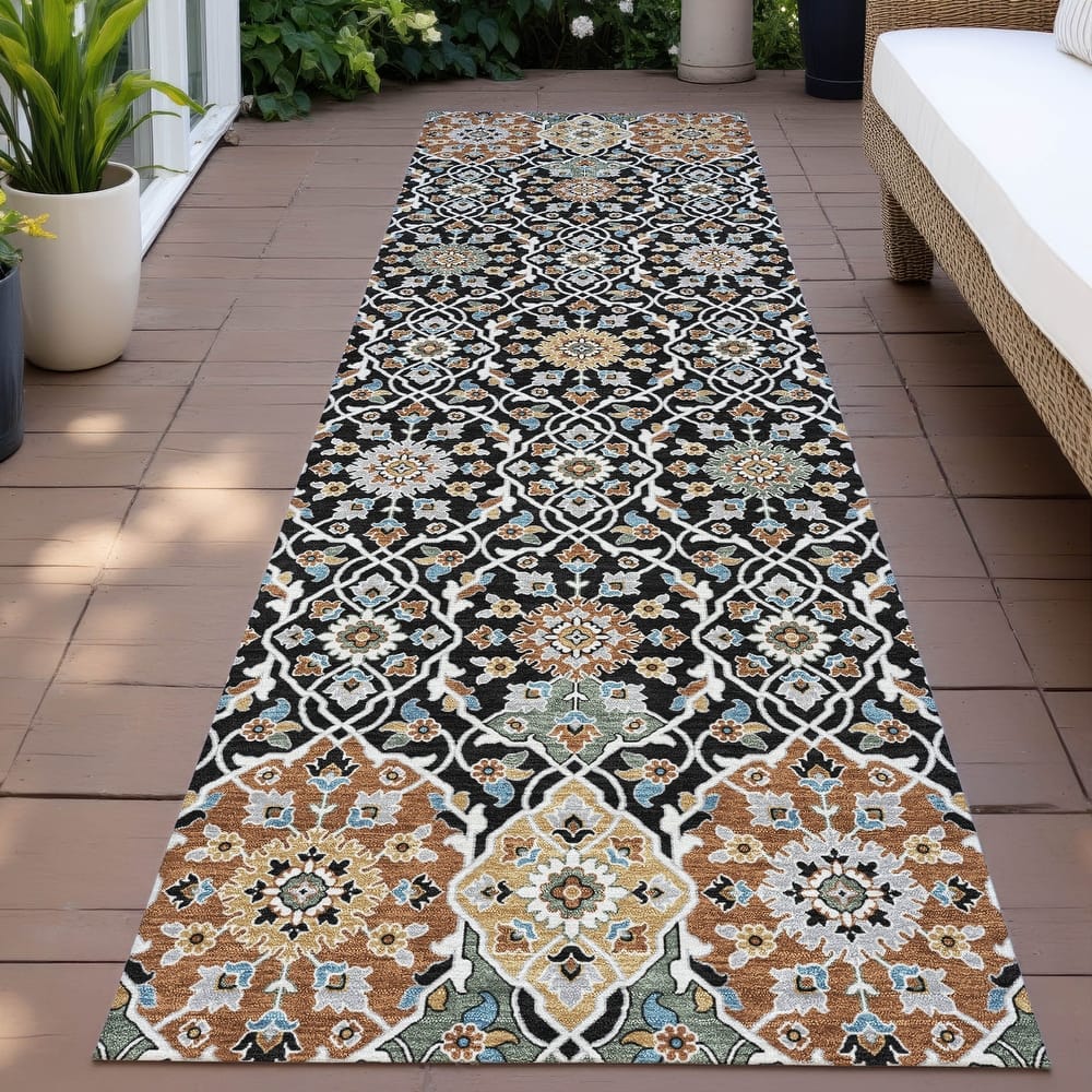 Machine Washable Indoor/Outdoor Traditional Masters Chantille Rug