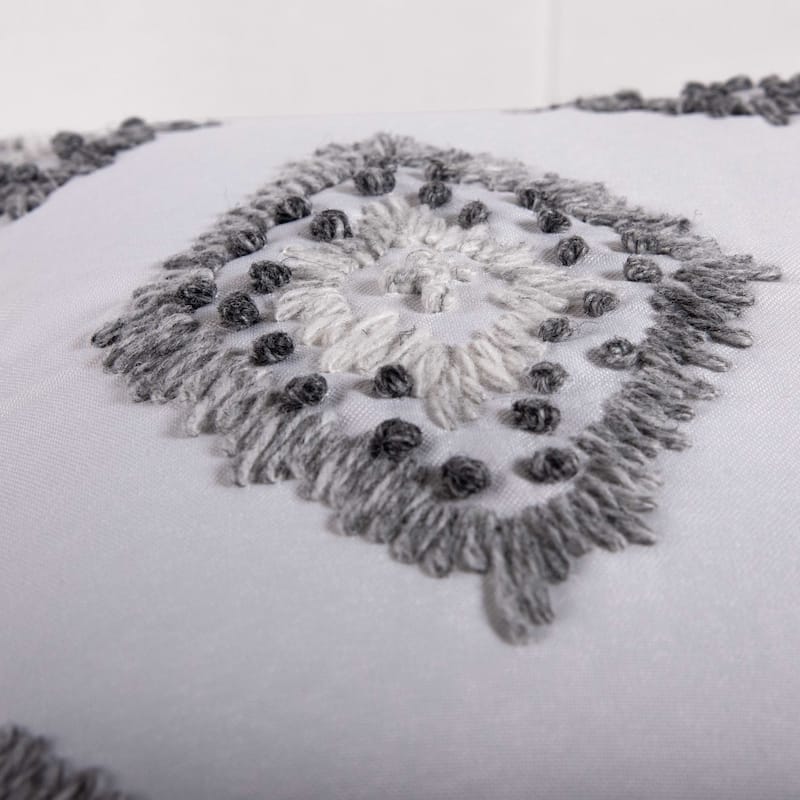 Rizzy Home Modern Medallion Throw Pillow