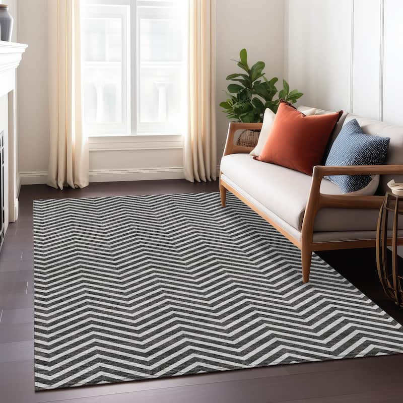 Machine Washable Indoor/ Outdoor Chantille Chevron Stripe Rug
