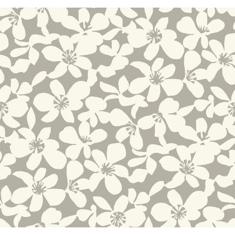 Elizabeth Brown Fibrous Non-Woven Unpasted Bohemian Free Spirit Wallpaper Covers about 60.75 sq. ft. - Brown