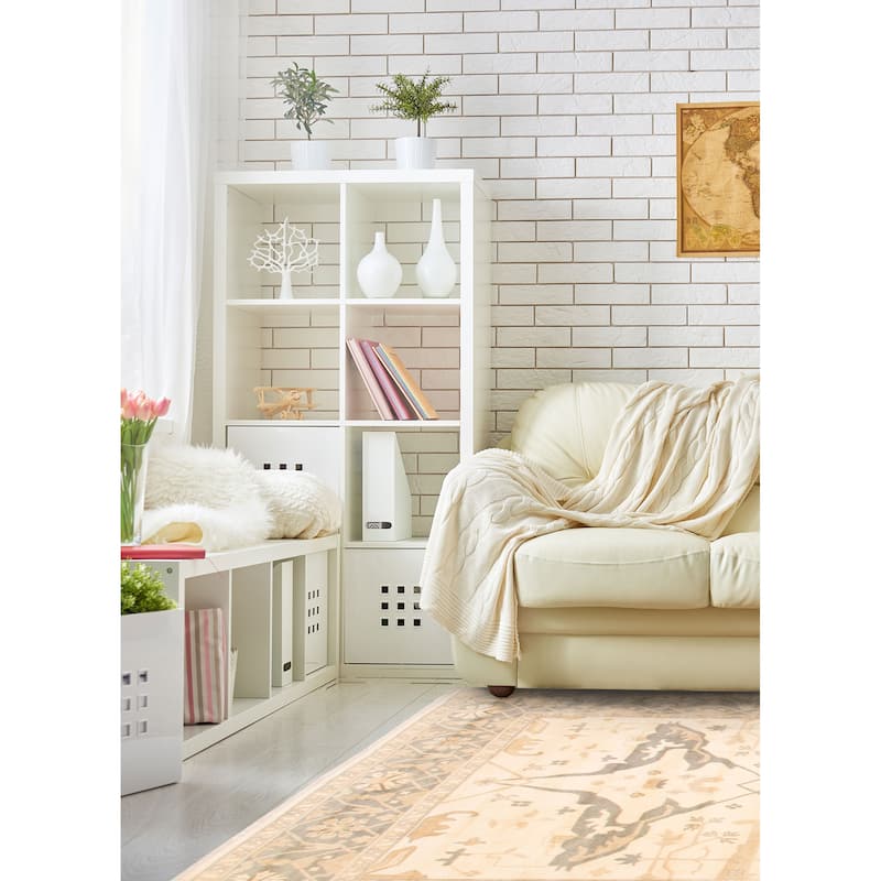 ECARPETGALLERY Hand-knotted Royal Oushak Ivory Wool Rug - 8'10 x 12'2