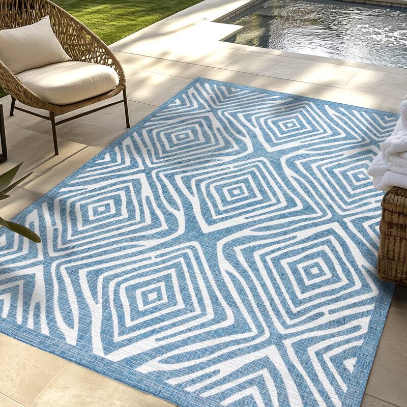 Gertmenian Savara Global Geometric Polypropylene Indoor Outdoor Performance Flatweave Area Rug Collection