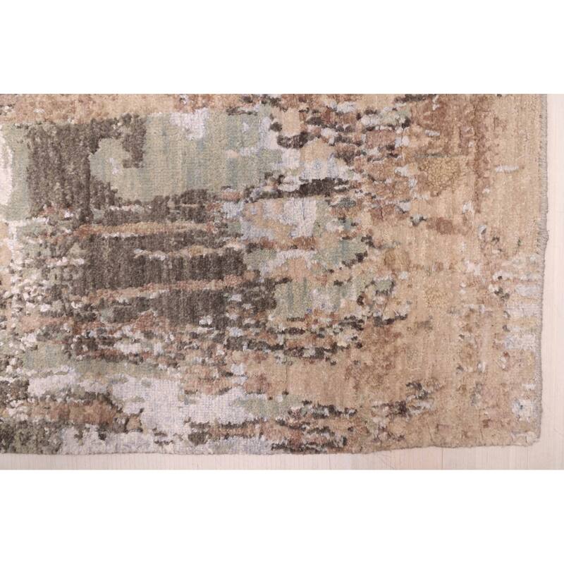 ECARPETGALLERY Hand-knotted Legacy Silver Silk, Wool Rug - 2'6 x 12'0
