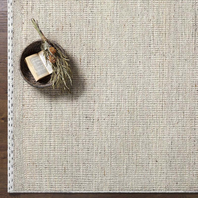 Livabliss Casual Sadie Dots Area Rug