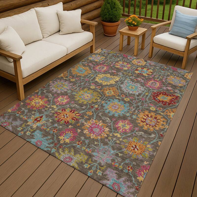 Machine Washable Indoor/ Outdoor Traditional Kashan Chantille Rug