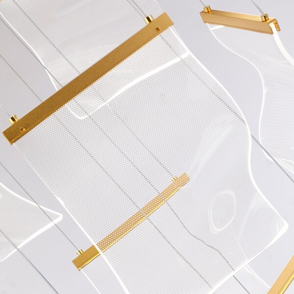 Rinkle Led Acrylic Leaf Multi Pendant Lamp Stairway