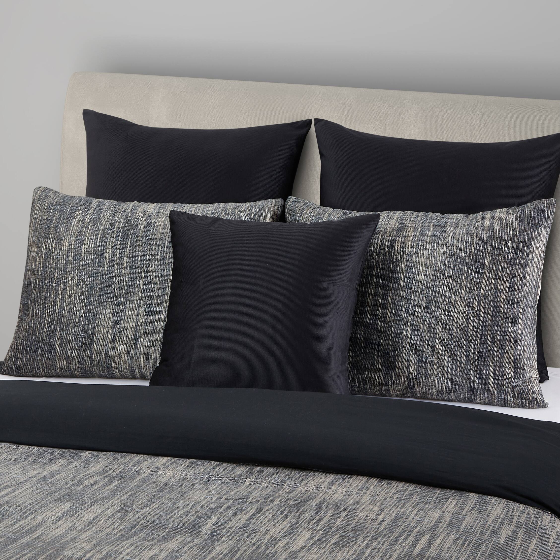 Option Black